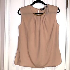 7 th Avenue sleeveless gold shimmering top size Small